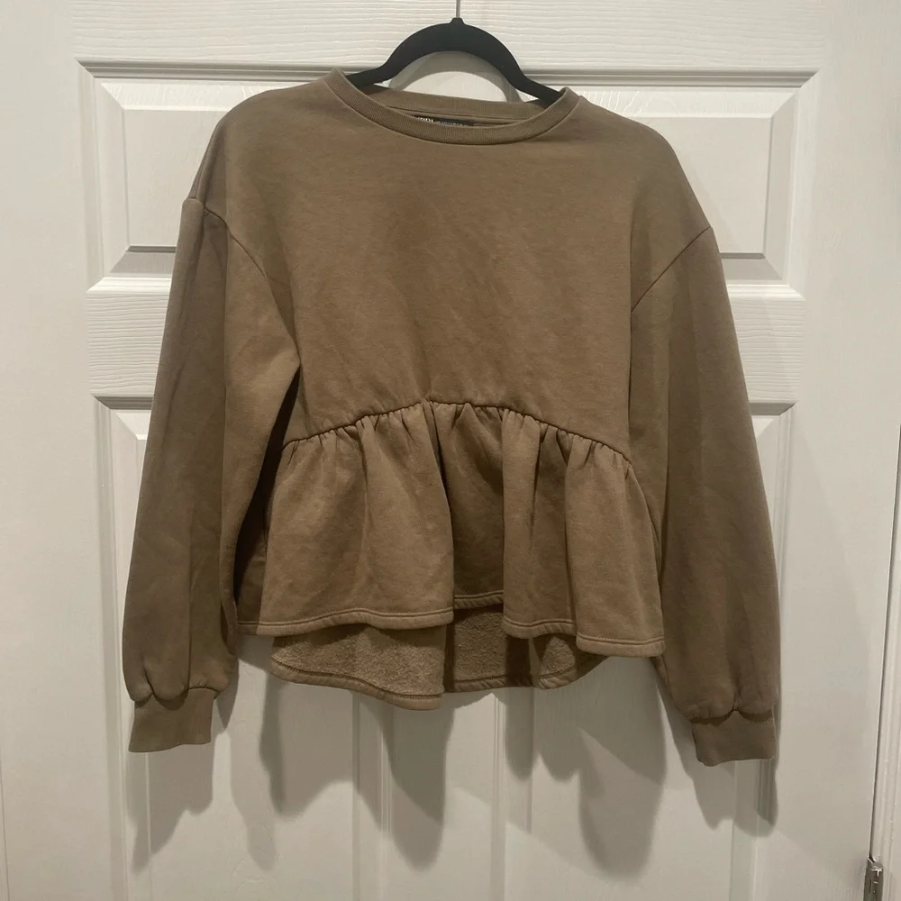 Zara Peplum Sweater - Picture 3 of 5